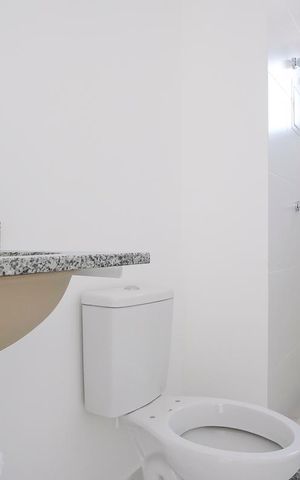 Apartamento à venda com 82m², 3 quartos e 2 vagasBanheiro