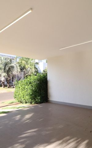 Casa de condomínio para alugar com 259m², 4 quartos e 4 vagasVaranda da Sala