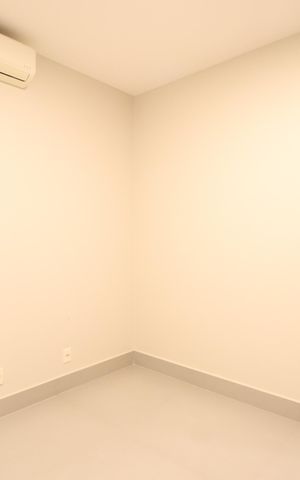 Casa de condomínio para alugar com 259m², 4 quartos e 4 vagasQuarto 2