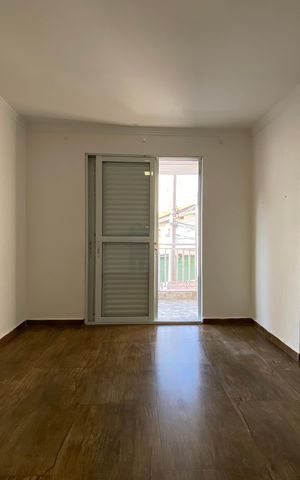 Casa para alugar com 110m², 2 quartos e 2 vagas