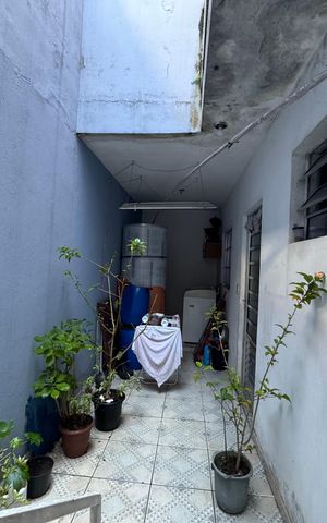 Casa para alugar com 100m², 1 quarto e 2 vagasQuintal