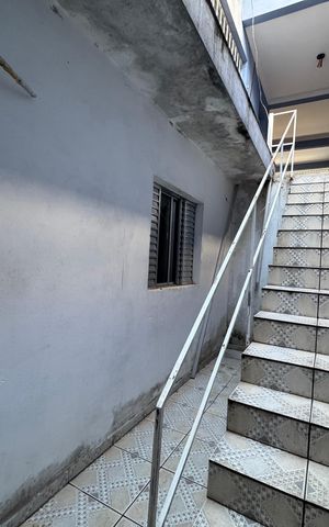 Casa para alugar com 100m², 1 quarto e 2 vagasCorredor