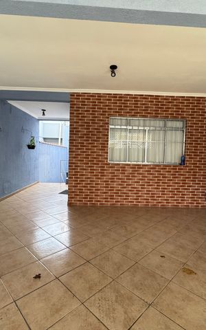 Casa para alugar com 100m², 2 quartos e 1 vaga Casa para alugar com 100m², 2 quartos e 1 vagaGaragem