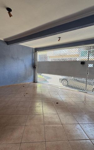 Casa para alugar com 100m², 2 quartos e 1 vaga Casa para alugar com 100m², 2 quartos e 1 vagaGaragem