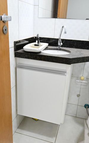 Apartamento para alugar com 78m², 2 quartos e 1 vaga