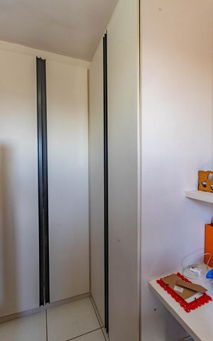 Apartamento à venda com 56m², 2 quartos e 1 vagaQuarto 2