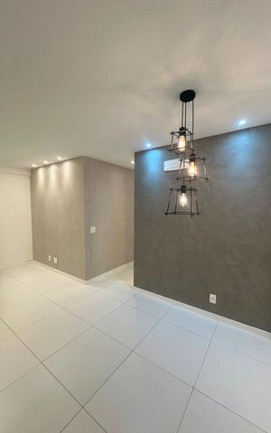 Apartamento à venda com 86m², 2 quartos e 1 vaga Apartamento à venda com 86m², 2 quartos e 1 vagaSala
