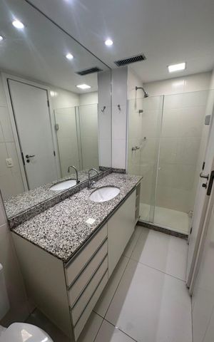 Apartamento à venda com 86m², 2 quartos e 1 vaga Apartamento à venda com 86m², 2 quartos e 1 vagaBanheiro