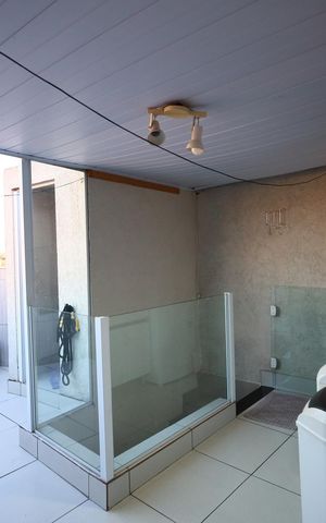 Casa à venda com 112m², 3 quartos e 1 vagaÁrea de Serviço