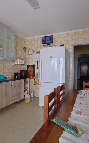 Casa à venda com 125m², 2 quartos e 1 vagaCozinha