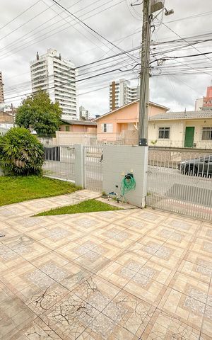 Casa para alugar com 128m², 2 quartos e 1 vagaGaragem