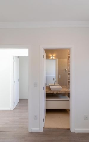 Casa de condomínio à venda com 257m², 3 quartos e 4 vagasSuíte 02