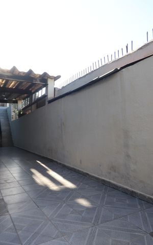 Casa à venda com 175m², 2 quartos e 3 vagasGaragem