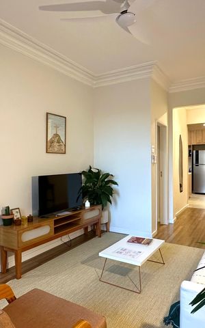 Apartamento à venda com 84m², 2 quartos e sem vaga