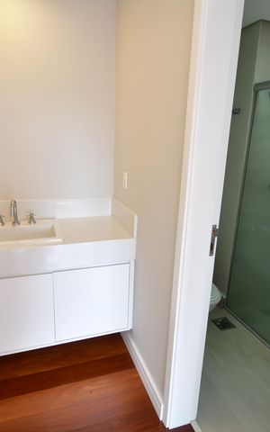 Apartamento à venda com 72m², 2 quartos e 2 vagasBanheiro Suíte