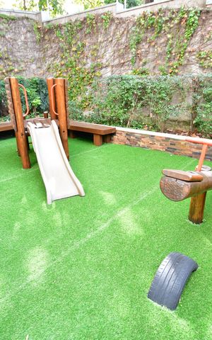 Apartamento à venda com 72m², 2 quartos e 2 vagasÁrea comum - Playground