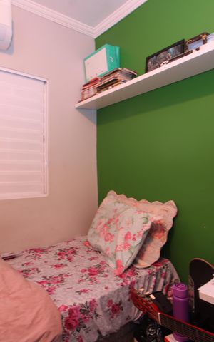 Casa à venda com 170m², 3 quartos e 4 vagasquarto 1