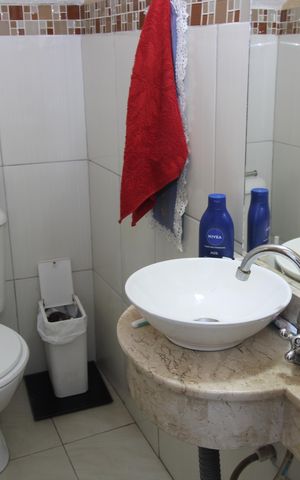 Casa à venda com 170m², 3 quartos e 4 vagasLavabo 