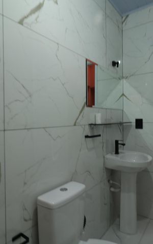 Casa para alugar com 50m², 1 quarto e 1 vaga Casa para alugar com 50m², 1 quarto e 1 vagaBanheiro