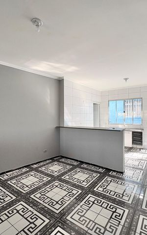 Casa para alugar com 95m², 2 quartos e sem vagaSala