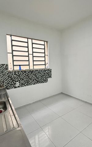 Casa para alugar com 100m², 2 quartos e 1 vagaCozinha