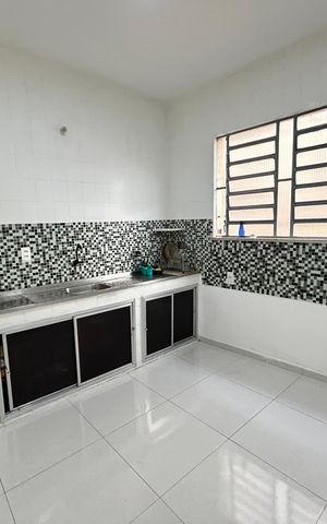 Casa para alugar com 100m², 2 quartos e 1 vagaCozinha
