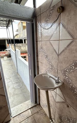 Casa para alugar com 100m², 2 quartos e 1 vagaLavabo do terraço