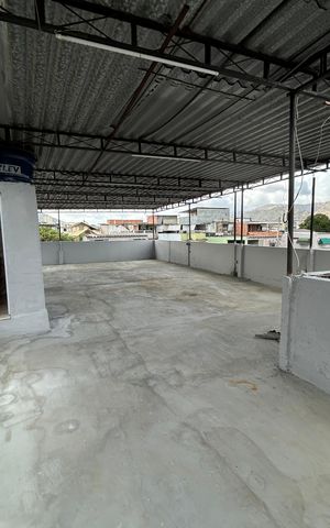 Casa para alugar com 100m², 2 quartos e 1 vagaTerraço