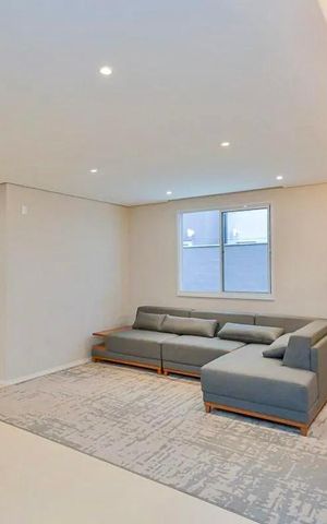 Apartamento à venda com 39m², 2 quartos e sem vaga Apartamento à venda com 39m², 2 quartos e sem vagaSalão de Festas