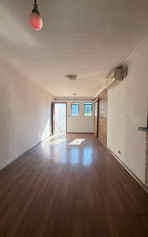 Casa para alugar com 65m², 3 quartos e 1 vagaSala