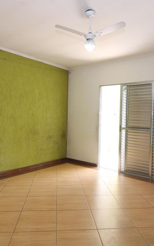 Casa para alugar com 150m², 3 quartos e 1 vagasuíte