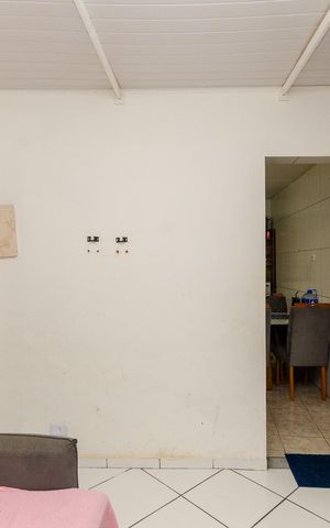 Casa à venda com 160m², 5 quartos e sem vaga Casa à venda com 160m², 5 quartos e sem vagaSala - Casa 2