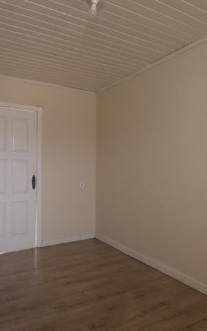 Casa para alugar com 180m², 2 quartos e 1 vagaEscritório