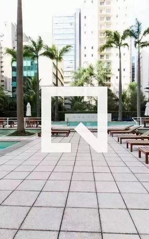 Apartamento para alugar com 94m², 2 quartos e 2 vagas Apartamento para alugar com 94m², 2 quartos e 2 vagasÁrea comum - Piscina