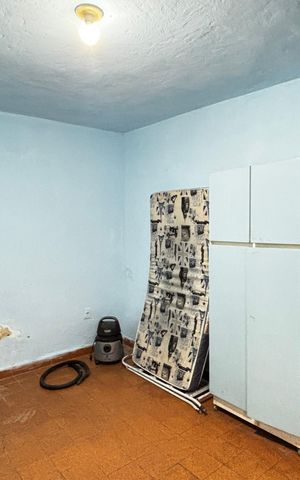 Casa à venda com 150m², 2 quartos e 3 vagas Casa à venda com 150m², 2 quartos e 3 vagasQuarto 2