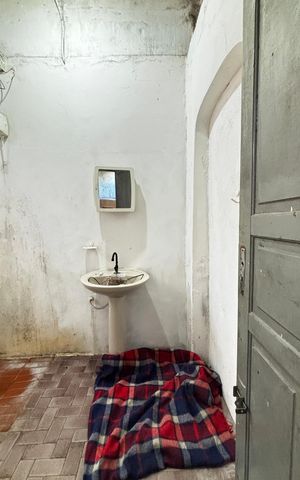 Casa à venda com 150m², 2 quartos e 3 vagas Casa à venda com 150m², 2 quartos e 3 vagasBanheiro 2