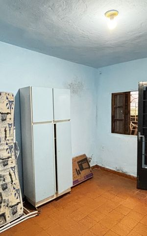 Casa à venda com 150m², 2 quartos e 3 vagas Casa à venda com 150m², 2 quartos e 3 vagasQuarto 2
