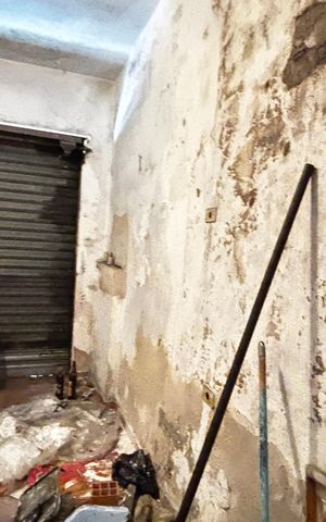 Casa à venda com 150m², 2 quartos e 3 vagas Casa à venda com 150m², 2 quartos e 3 vagasGaragem