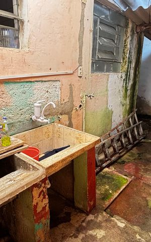 Casa à venda com 150m², 2 quartos e 3 vagas Casa à venda com 150m², 2 quartos e 3 vagasÁrea de Serviço