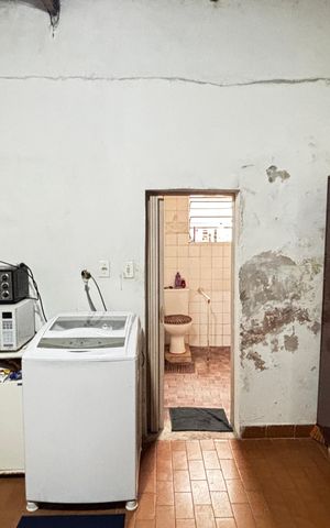 Casa à venda com 150m², 2 quartos e 3 vagas Casa à venda com 150m², 2 quartos e 3 vagasCozinha