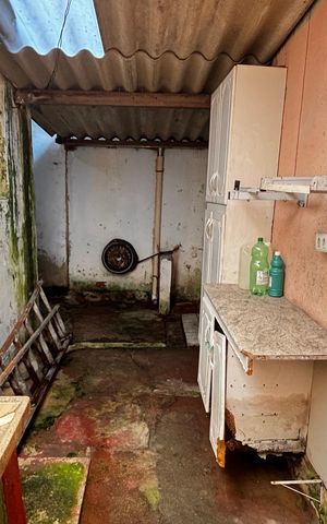Casa à venda com 150m², 2 quartos e 3 vagas Casa à venda com 150m², 2 quartos e 3 vagasÁrea de Serviço