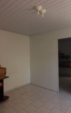 Casa à venda com 120m², 2 quartos e 1 vagaSuíte