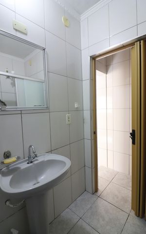 Casa à venda com 120m², 2 quartos e 1 vagaBanheiro Social