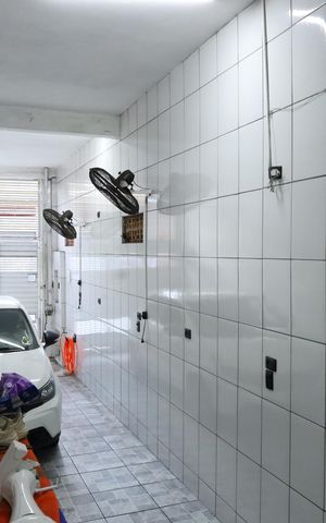 Casa à venda com 96m², 3 quartos e 2 vagasGaragem