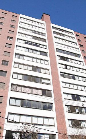 Apartamento para alugar com 123m², 3 quartos e 2 vagasFachada