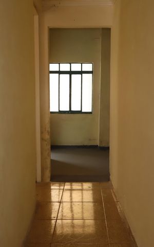Casa à venda com 135m², 2 quartos e 8 vagasCorredor