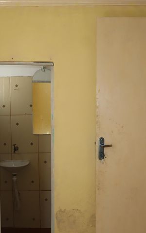 Casa à venda com 135m², 2 quartos e 8 vagasSuíte