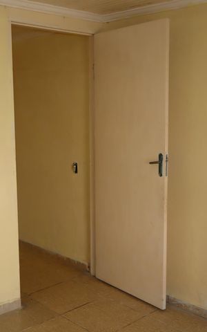 Casa à venda com 135m², 2 quartos e 8 vagasQuarto 