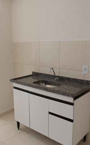 Apartamento para alugar com 45m², 2 quartos e 1 vagaCozinha e Área de Serviço