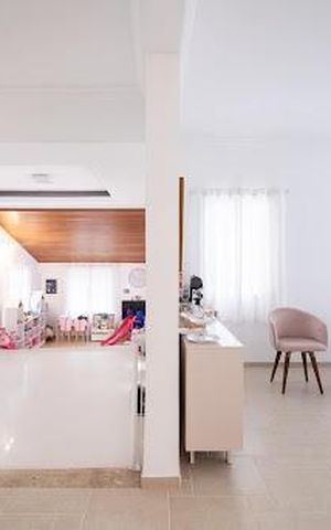 Casa à venda com 365m², 4 quartos e 4 vagas